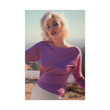 Load image into Gallery viewer, Marilyn Monroe All Yours Canvas Print