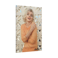 Load image into Gallery viewer, Marilyn Monroe Main Squeeze Canvas Print