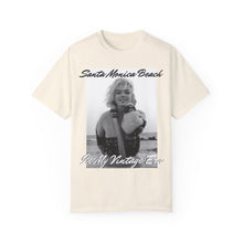 Load image into Gallery viewer, Marilyn Monroe Santa Monica Beach In My Vintage Era Unisex Shirt