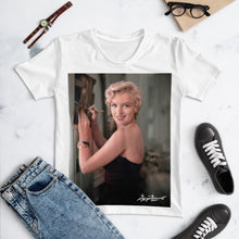 Load image into Gallery viewer, Marilyn Monroe "Its A Wrap" Women's T-shirt