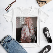 Load image into Gallery viewer, Marilyn Monroe "Life of Leisure" Women's T-shirt