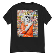Load image into Gallery viewer, Marilyn Monroe In The News Men's heavyweight tee