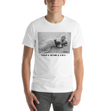 Load image into Gallery viewer, Marilyn Monroe Santa Monica 1962 Unisex T-Shirt