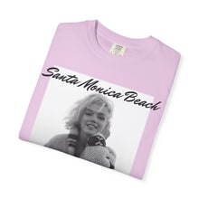 Load image into Gallery viewer, Marilyn Monroe Santa Monica Beach In My Vintage Era Unisex Shirt

